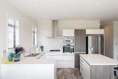 Universal Homes gallery image